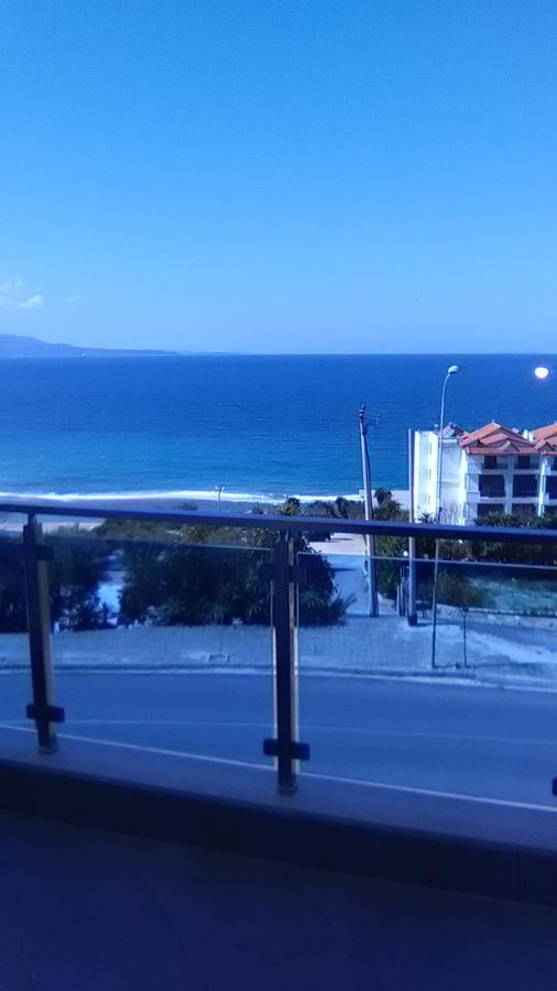 Aler Holiday Inn Sarandë Esterno foto