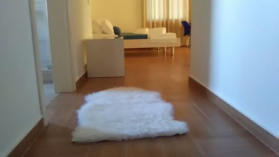 Aler Holiday Inn Sarandë Esterno foto